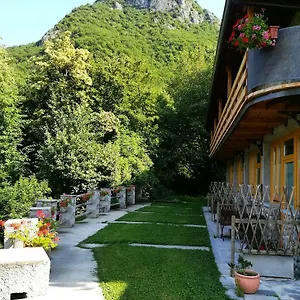 Bauernhof La Selvaggia, Mandello del Lario